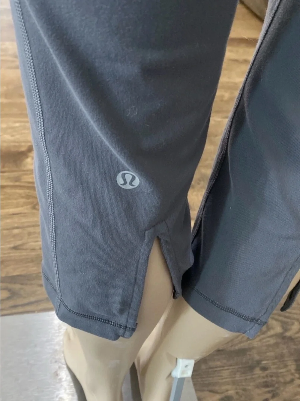 lululemon athletica capri length